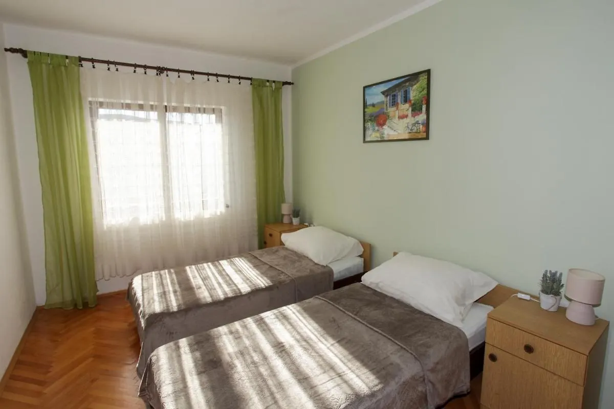 Apartments With A Parking Space Pag - 12035 Pag Town